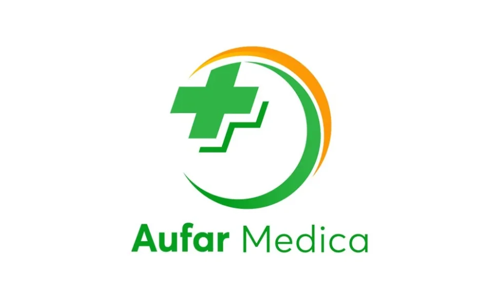 Desain logo Klinik Pratama Aufar Medica dengan simbol palang medis modern dan elemen lingkaran dinamis