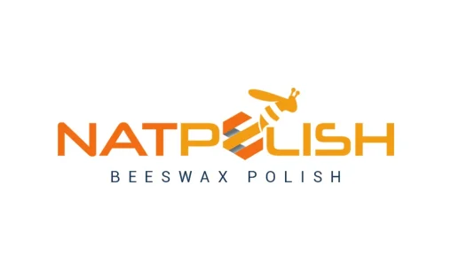 Desain logo profesional untuk produk NATPOLISH Beeswax Polish dengan simbol lebah dan sarang lebah